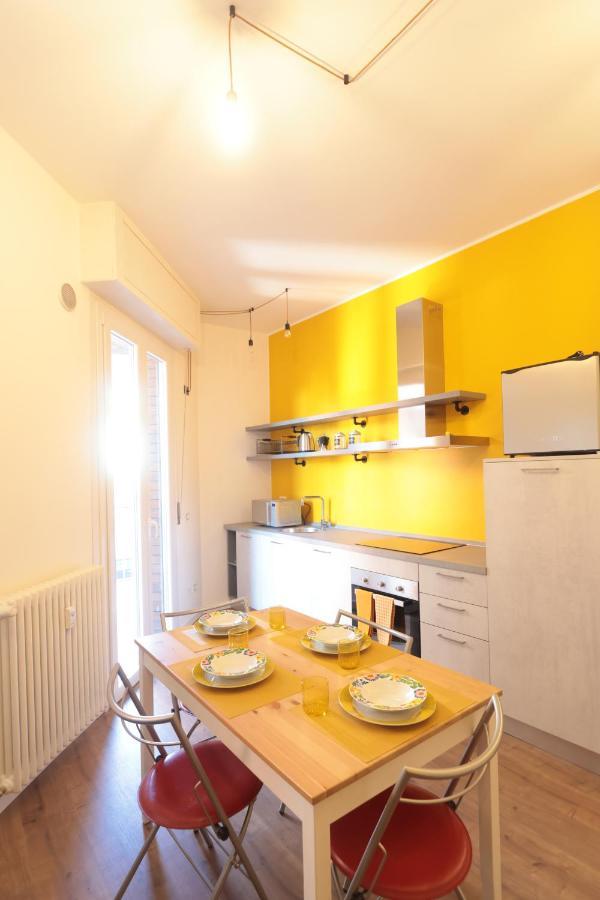 Il Petalo Giallo Verona Bagian luar foto